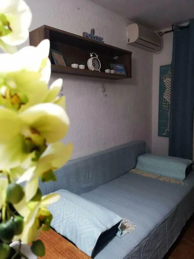Apartment Apartmani Sarm Vir